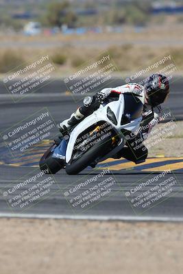 media/Mar-24-2025-Moto Forza (Mon) [[57ce5c5cff]]/2-Intermediate Group/Session 2 Turn 11/